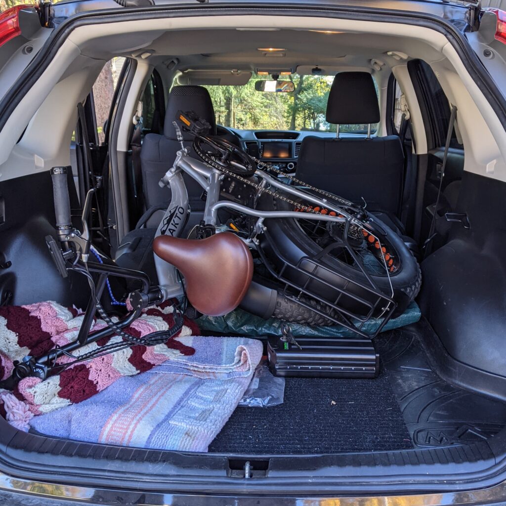 Nakto Ox Folding in a Honda CR-V