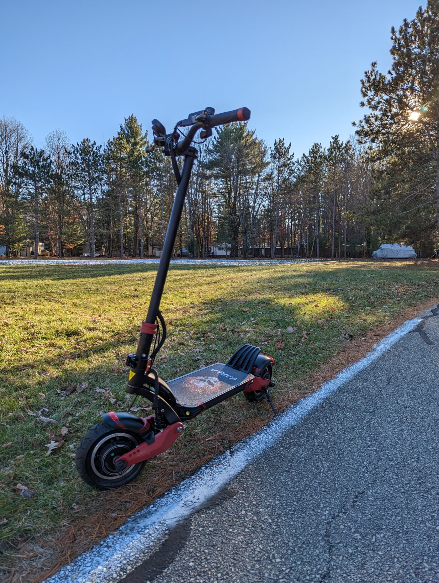 Varla Eagle One A Powerful Dual Motor Electric Scooter Ebike Escape