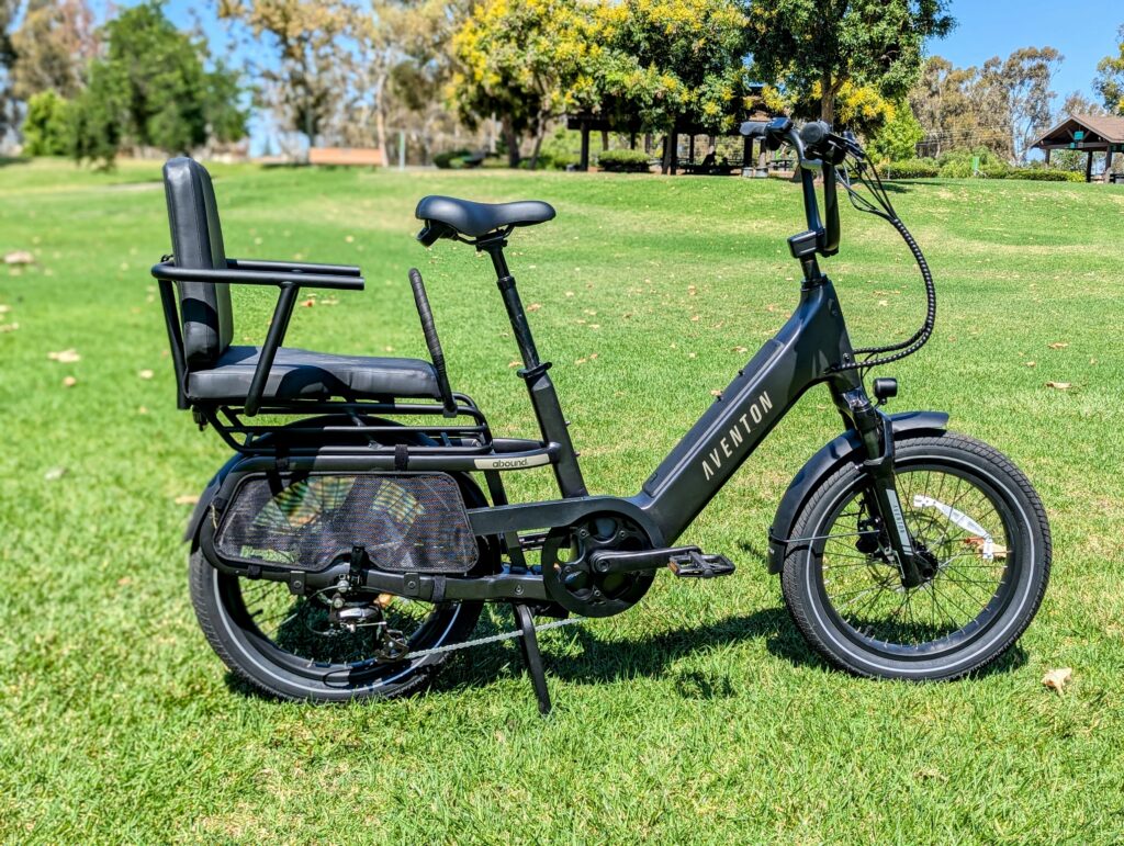 Side profile of the Aventon Abound SR cargo electric bike in Stealth color
