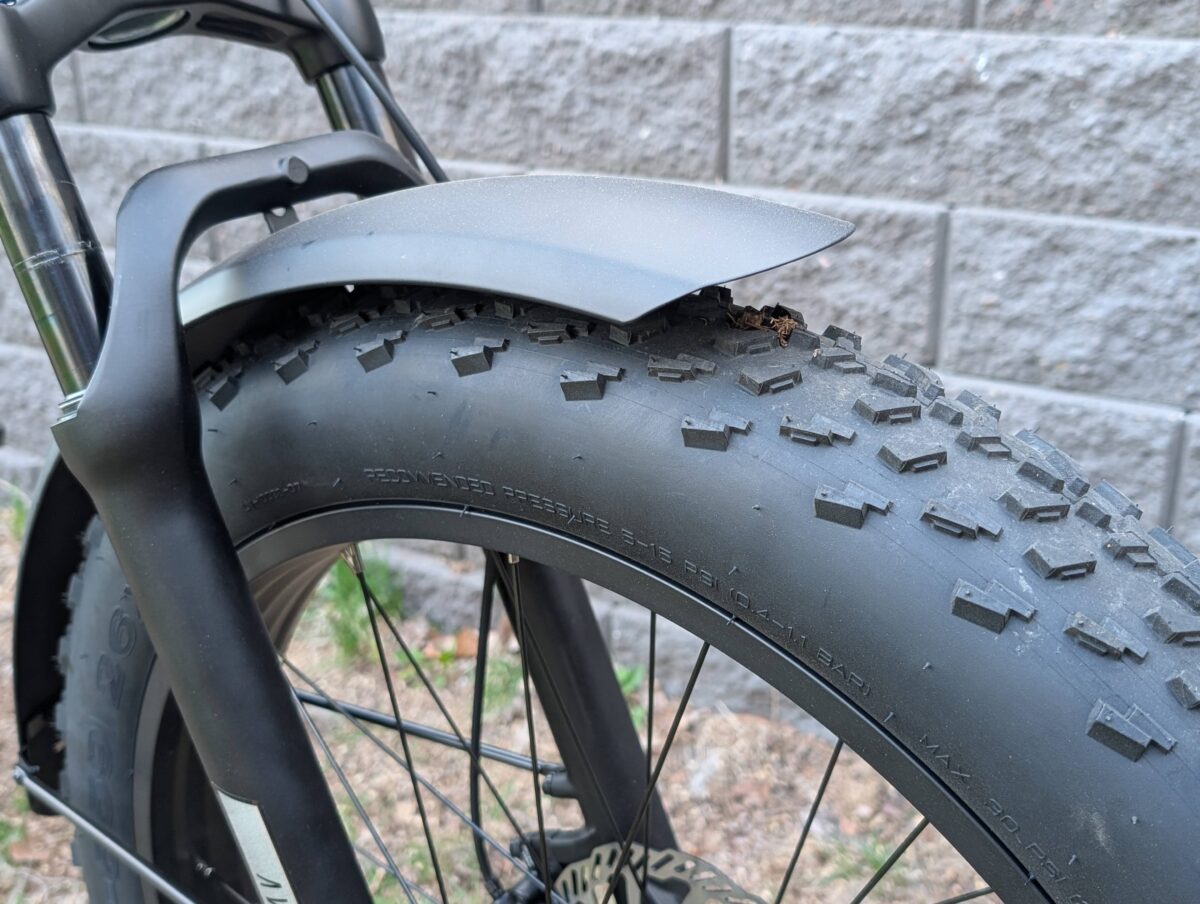 Included Metal Fenders on the Aventon Aventure 3