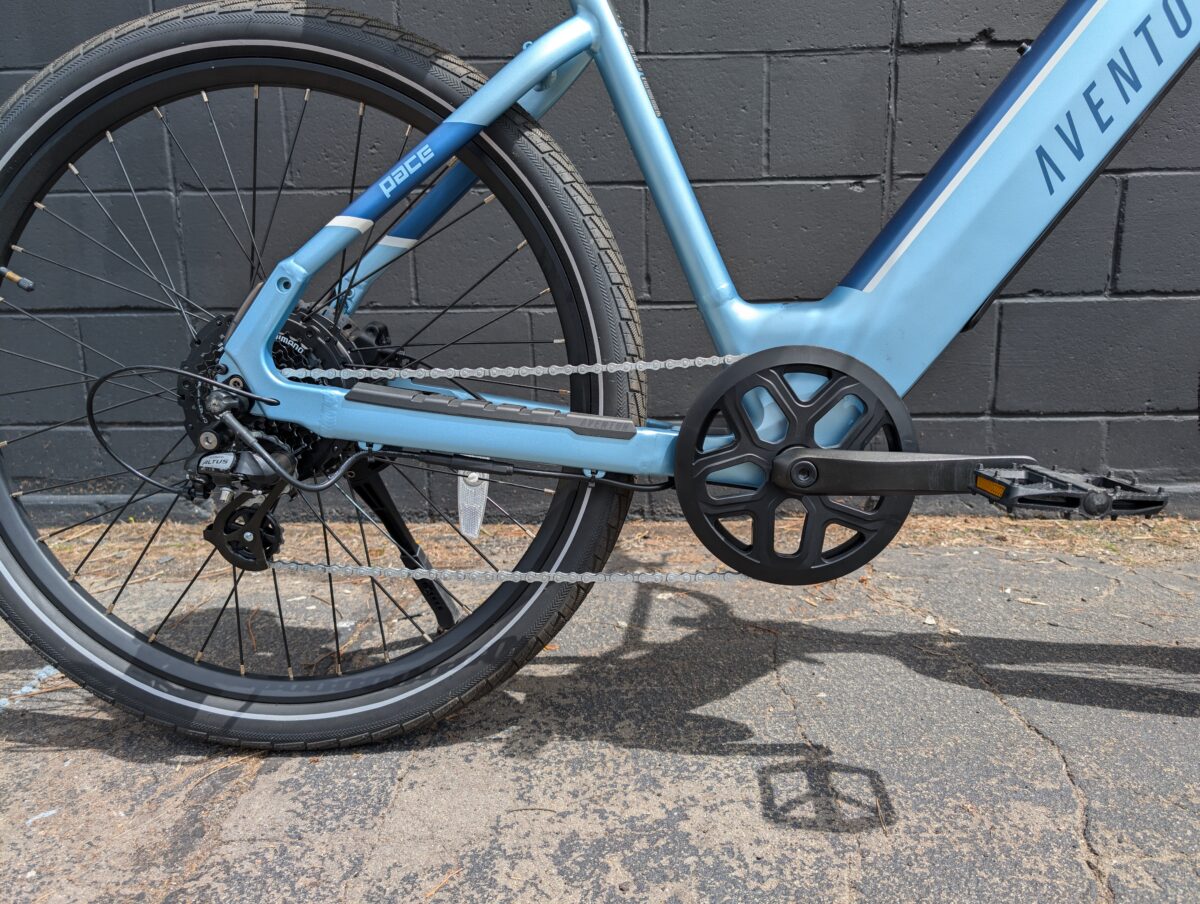 Shimano Altus Drivetrain on the Aventon Pace 4