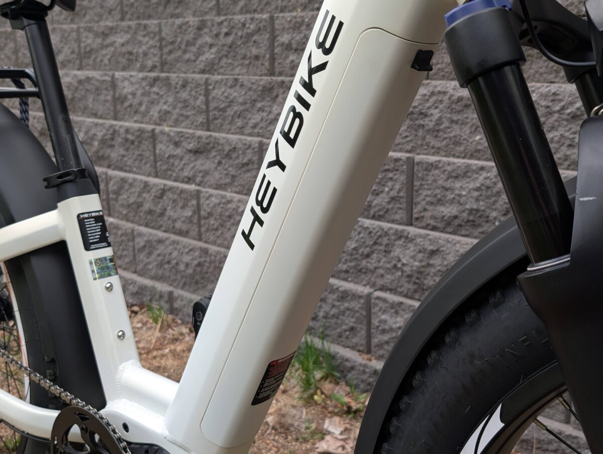Paint-Matched Bottom Mounted 14Ah Battery on the Heybike Alpha