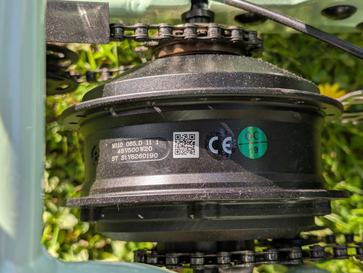 500W rear hub motor on an open differential axle on the Retrospec Boca Rev