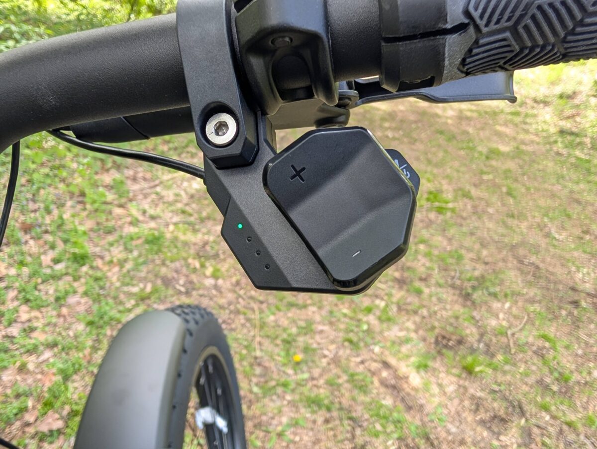 Electronic Paddle Shifters on the Aventon Aventure M