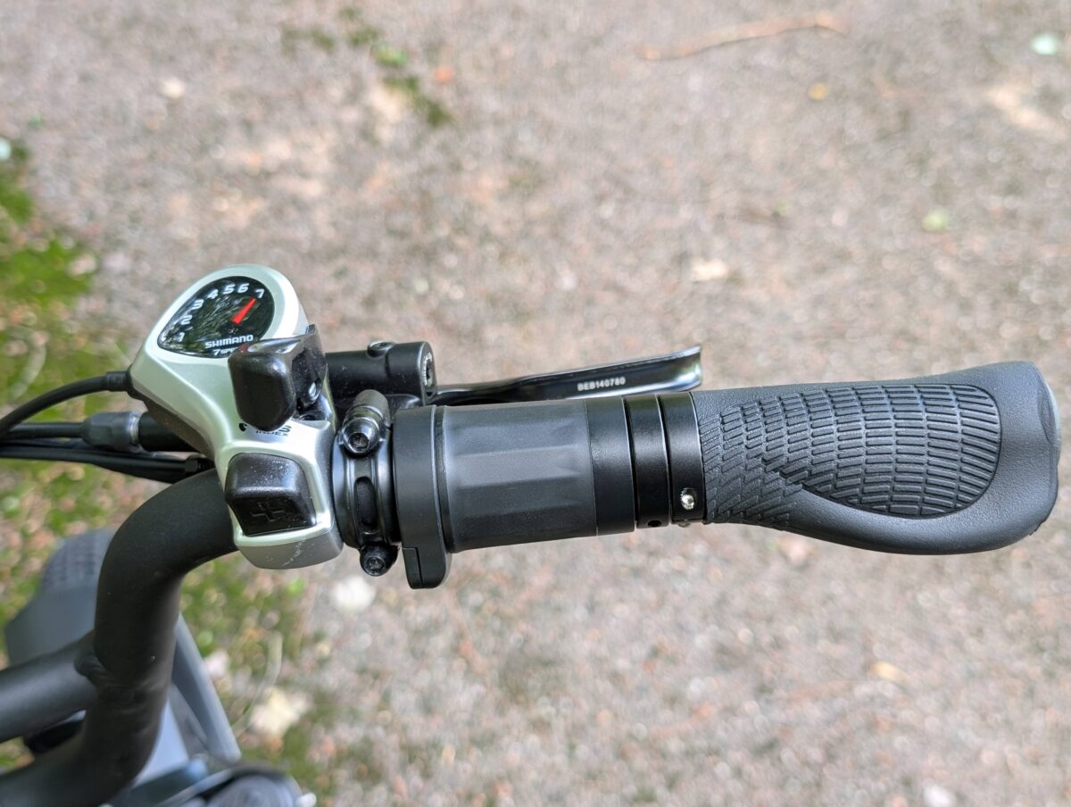 Right Side Twist Grip Throttle on the RadRunner Plus 2025