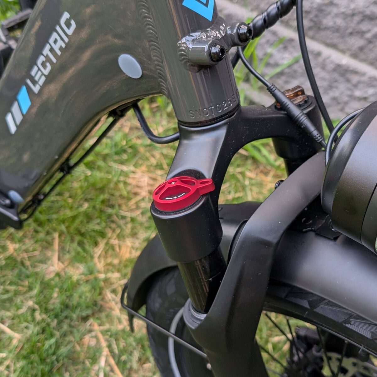 Lockout on the Lectric XP Trike 2's Cloud 50 Suspension Fork