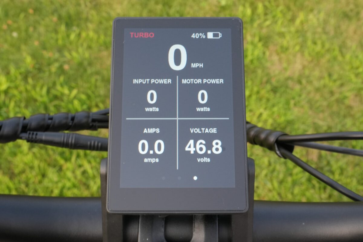 Power analytics page on the Lectric XP 4's new TFT Display