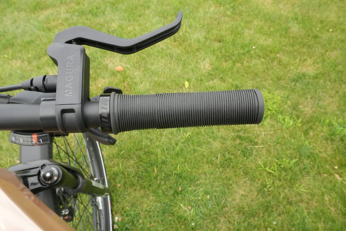 Locking rubber grips Aventon Level 3