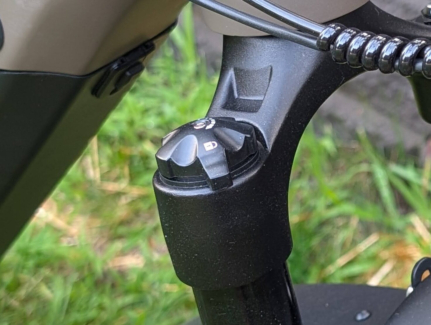 Lockout on the Prodigy V2'Air Suspension Fork