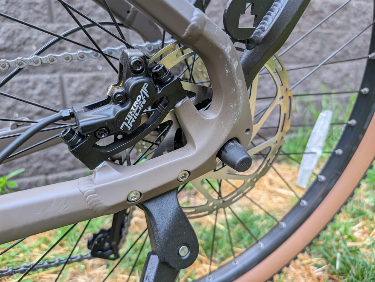 4-piston Tektro Orion Hydraulic Brakes on the Prodigy V2