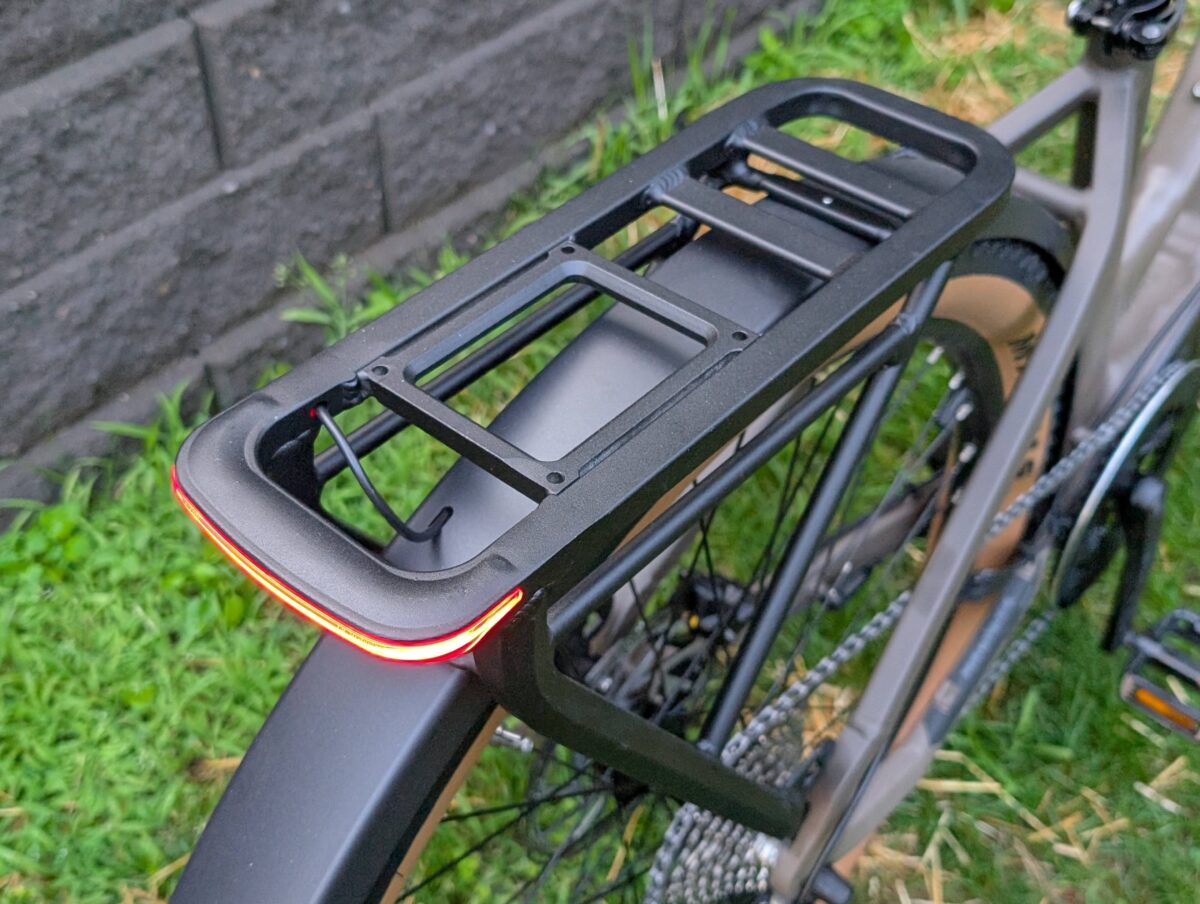 Ride1Up Connect+ Rack with 40 lbs capacity and integrated taillight