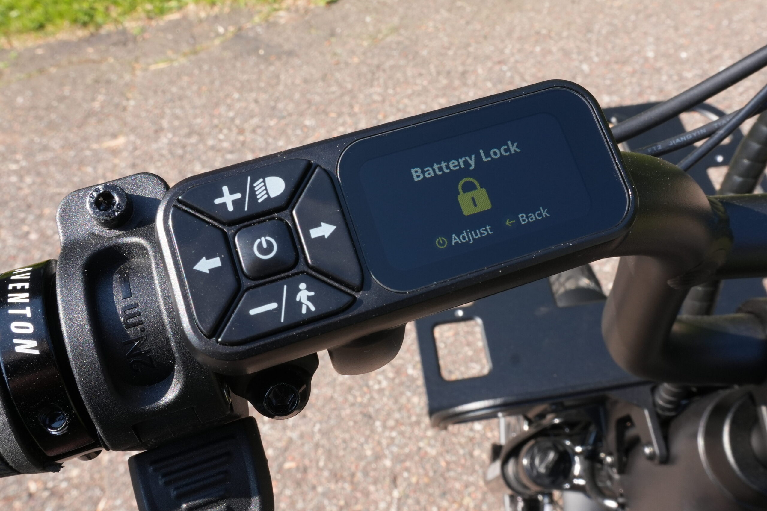 Aventon battery lock display screen