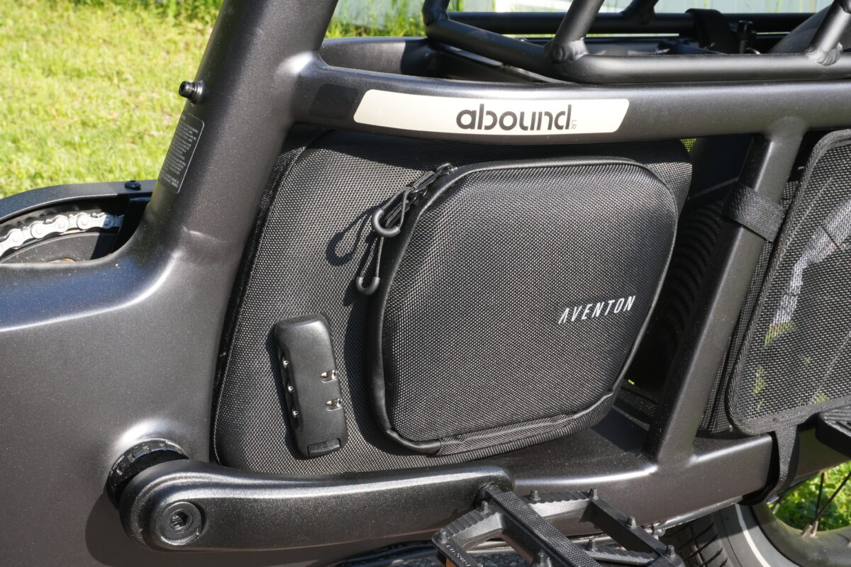 Aventon-Abound-LR-Cargo-Compartment