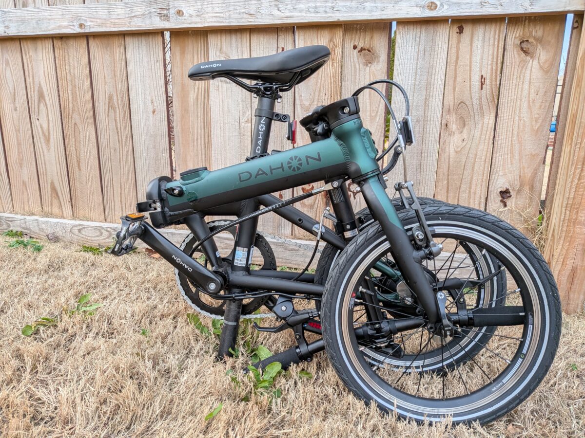 Dahon K-Feather Folded Dimensions	28.7" x 15.75" X 24.8"