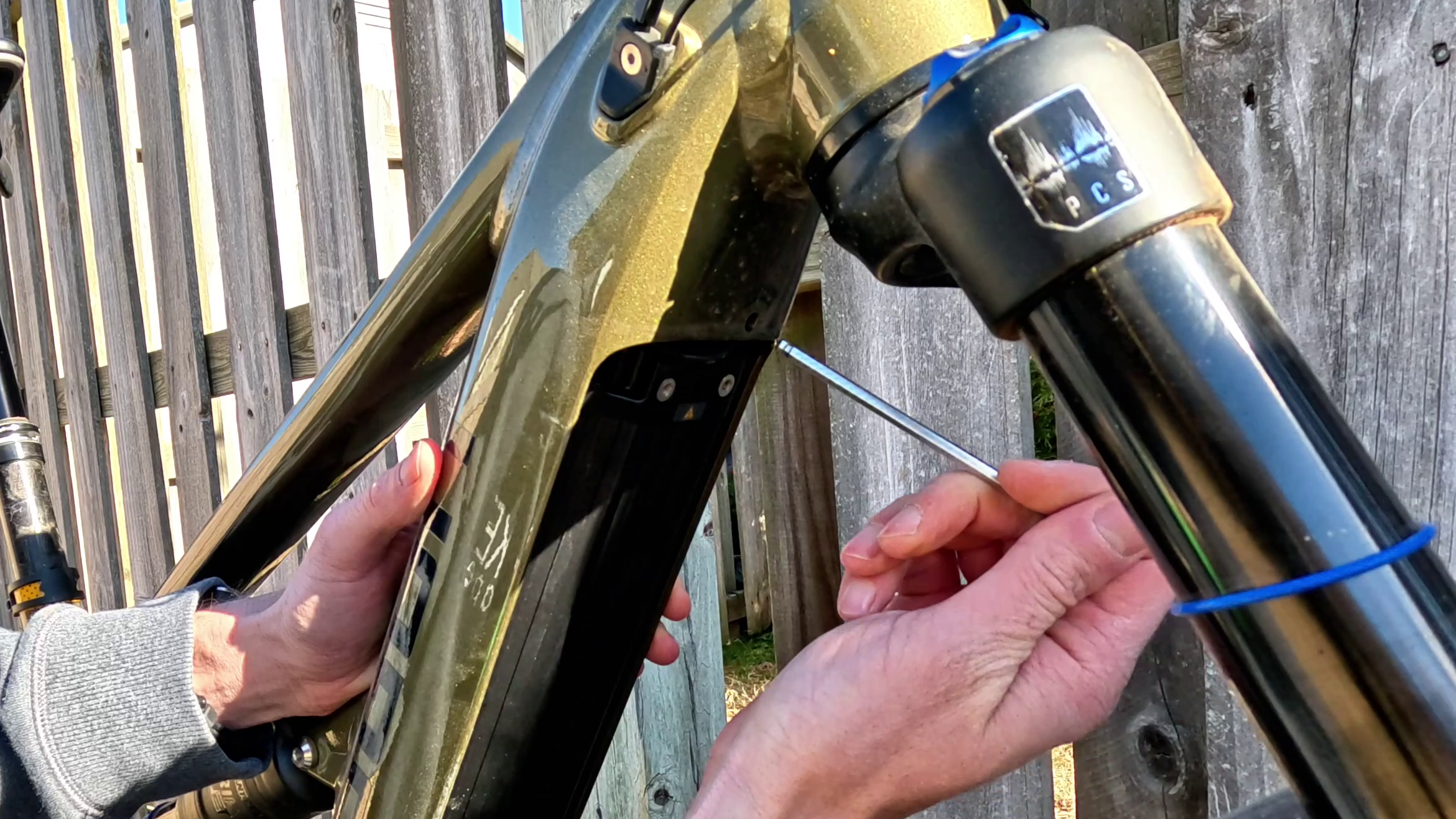 Downtube Integrated 36V 14Ah Battery on the Polygon Siskiu T7E