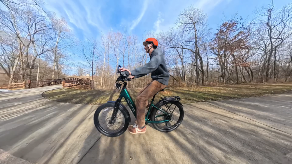 Ryan riding on the Velotric Discover 3