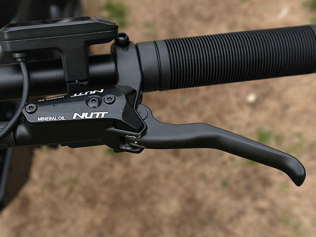 Nutt Branded Hydraulic Brake Levers on the Gotrax Ranger