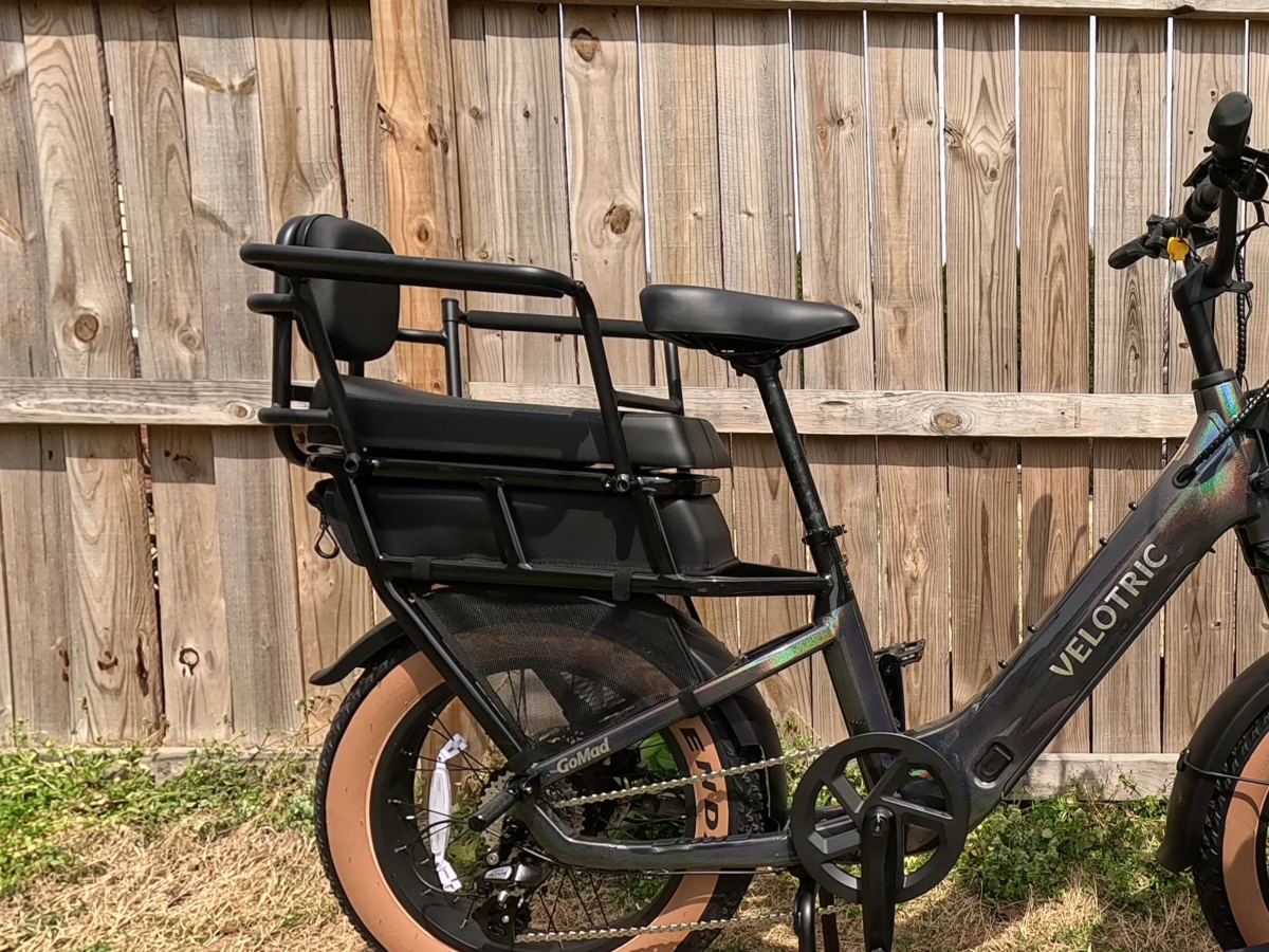 Young Passenger Kit on the Velotric GoMad