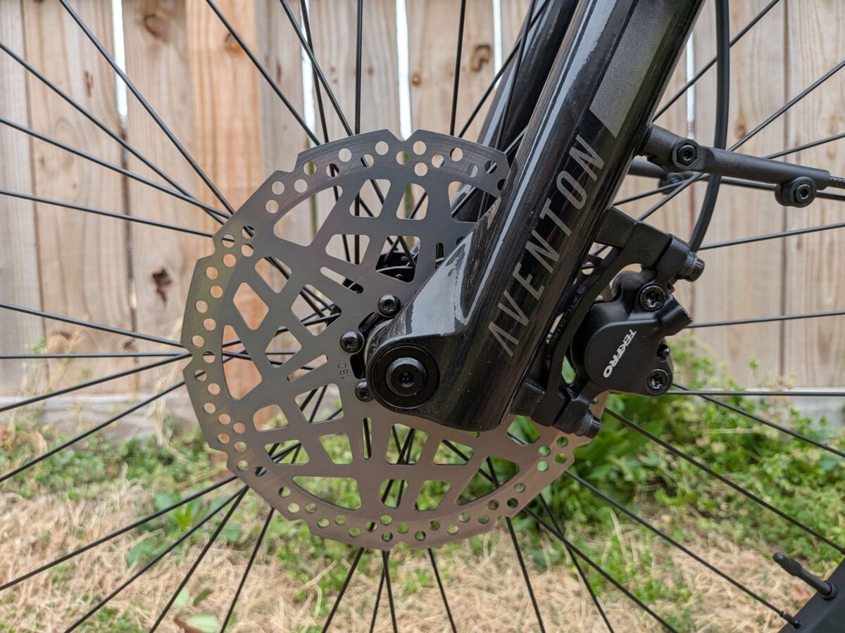 Tektro HD-M3120 2-Piston Hydraulic Disc Brakes on the Level 4 ADV