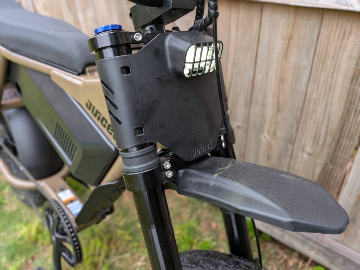 Front Fender and Headplate on the Juiced Scrambler HT