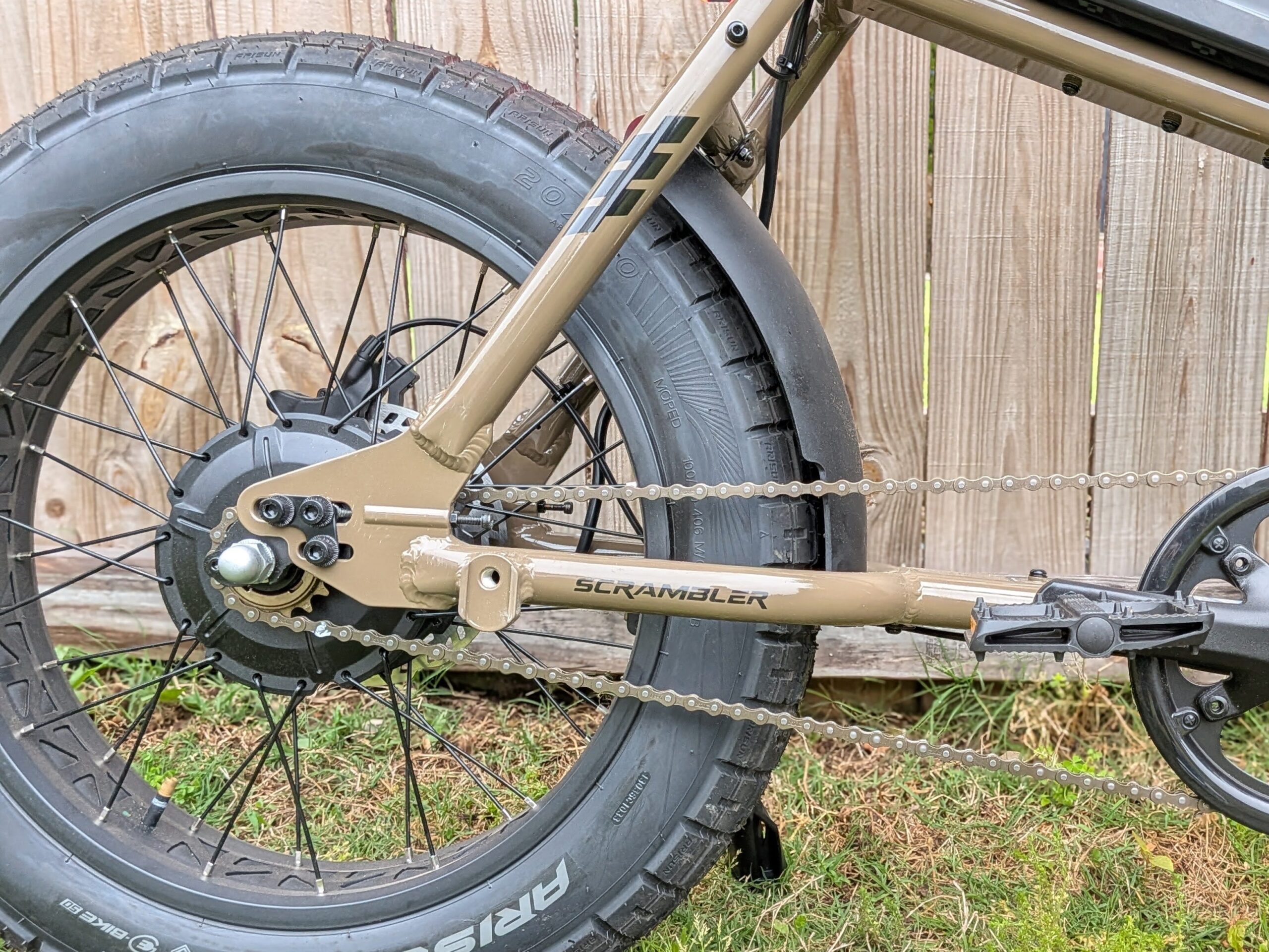 Rear fender on the Juiced Scrambler Hardtail