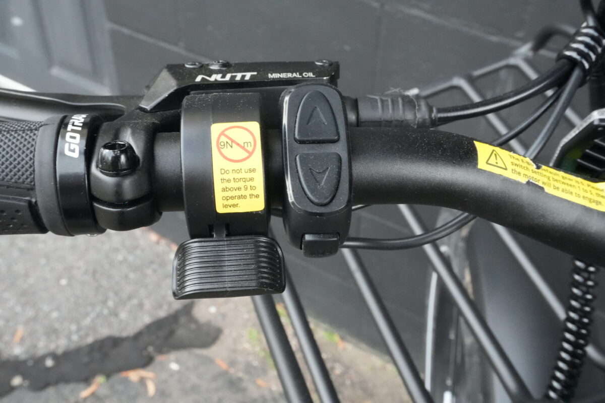 Left-side Thumb Throttle Gotrax Tundra