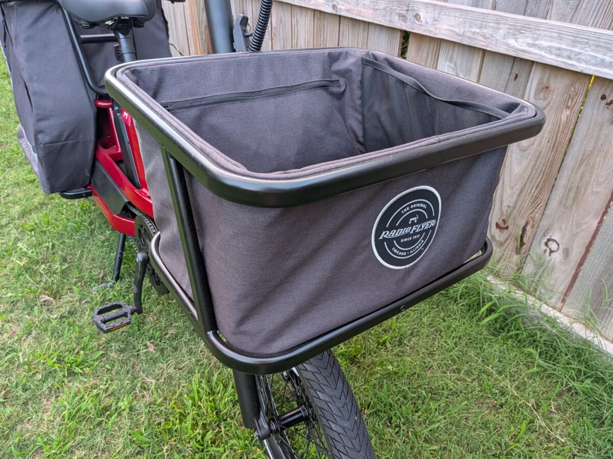 Radio Flyer Flyer Loop Front Goodie Basket