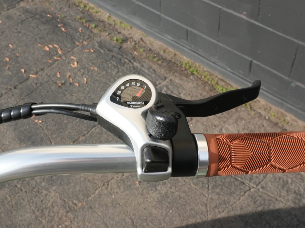7-speed Shimano SIS-index Thumb Shifter Retrospec Chatham Rev+ 2