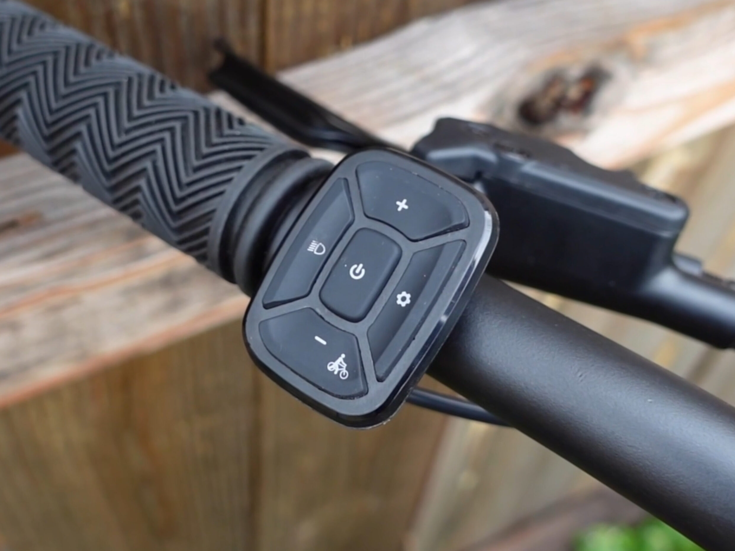 Walmart Concord Voltic five-button control pad on the left grip