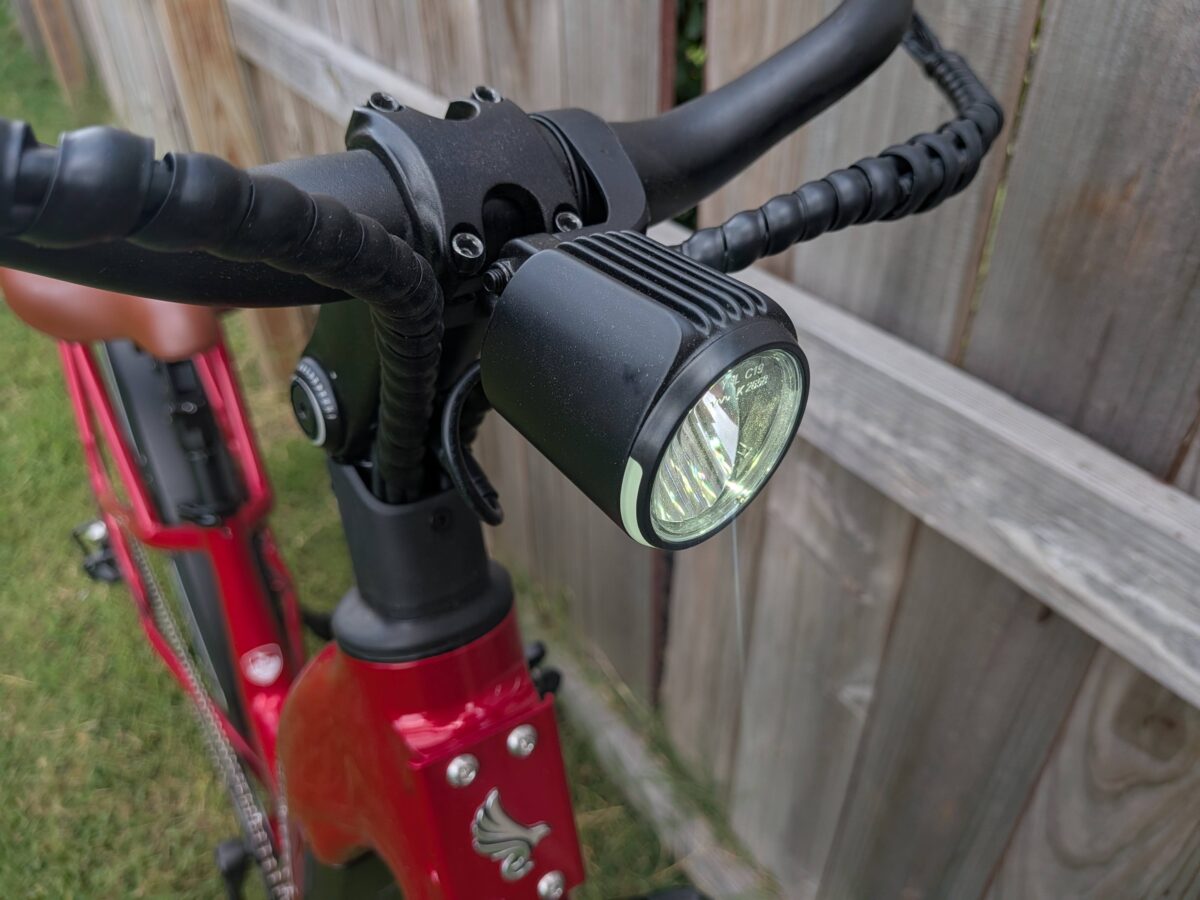 Headlight on the Euphree City Robin 3