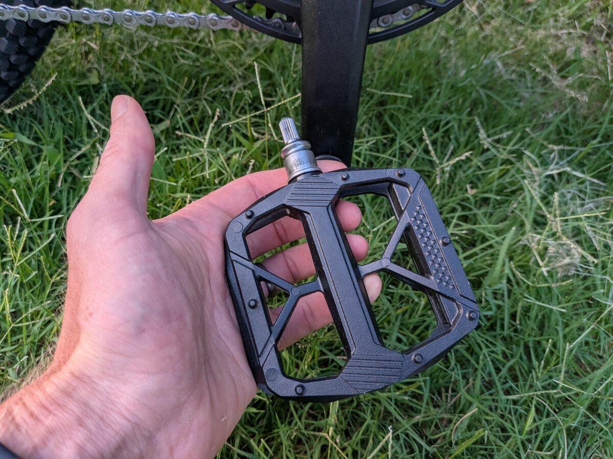 Quick-release pedal detached from the Monarc Tracer