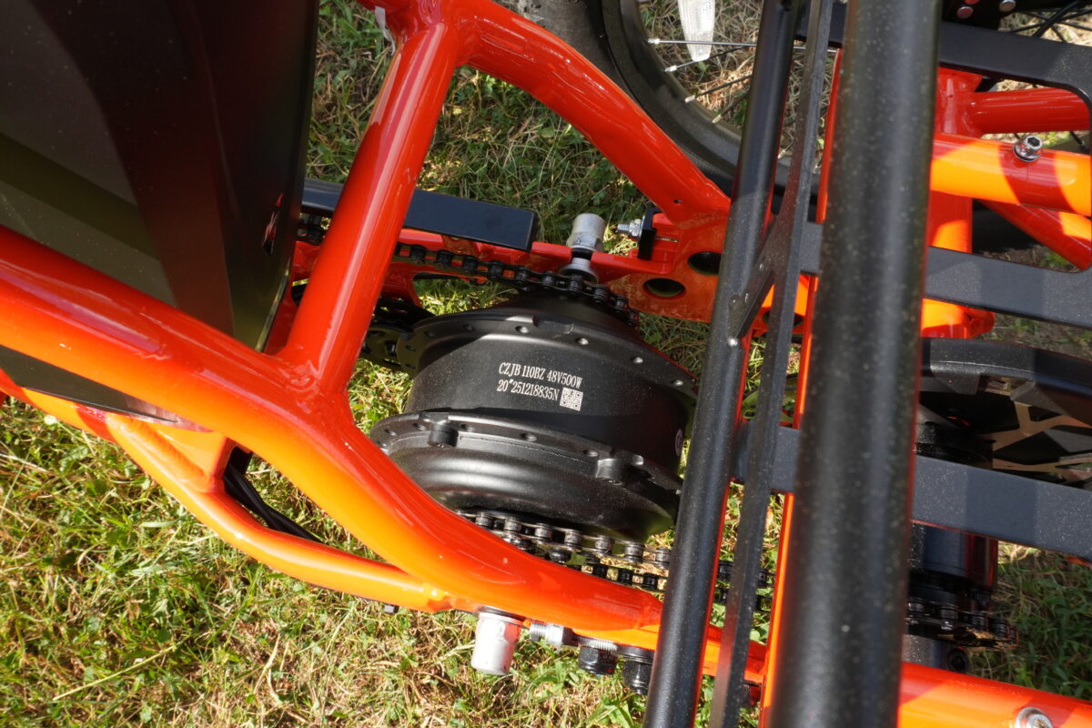 Mooncool TK2 48V 500W rear hub motor with manufacturer label