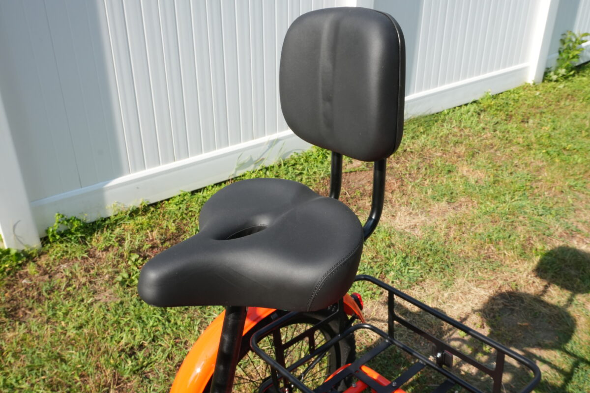 Mooncool TK2 wide comfort saddle with adjustable backrest