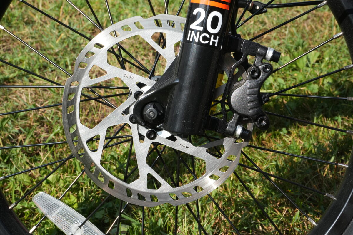 Mooncool TK2 front 2-piston hydraulic disc brake with 180mm rotor