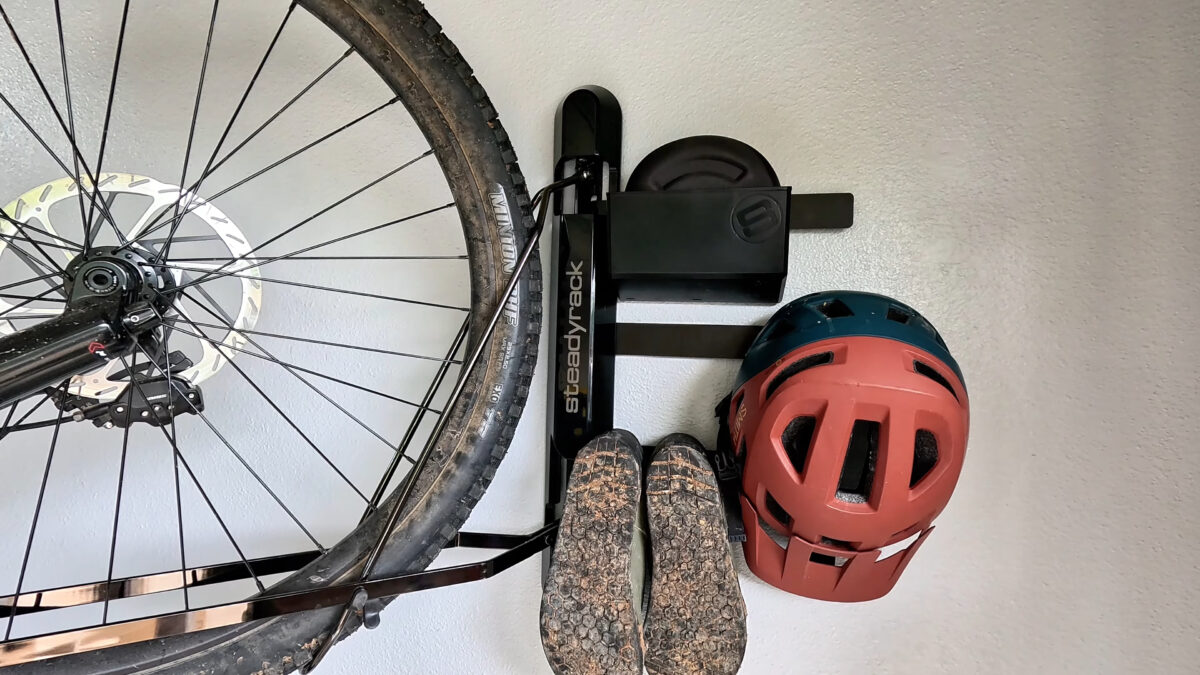 Steadyrack GearMate accessories holding helmets, gloves and shoes