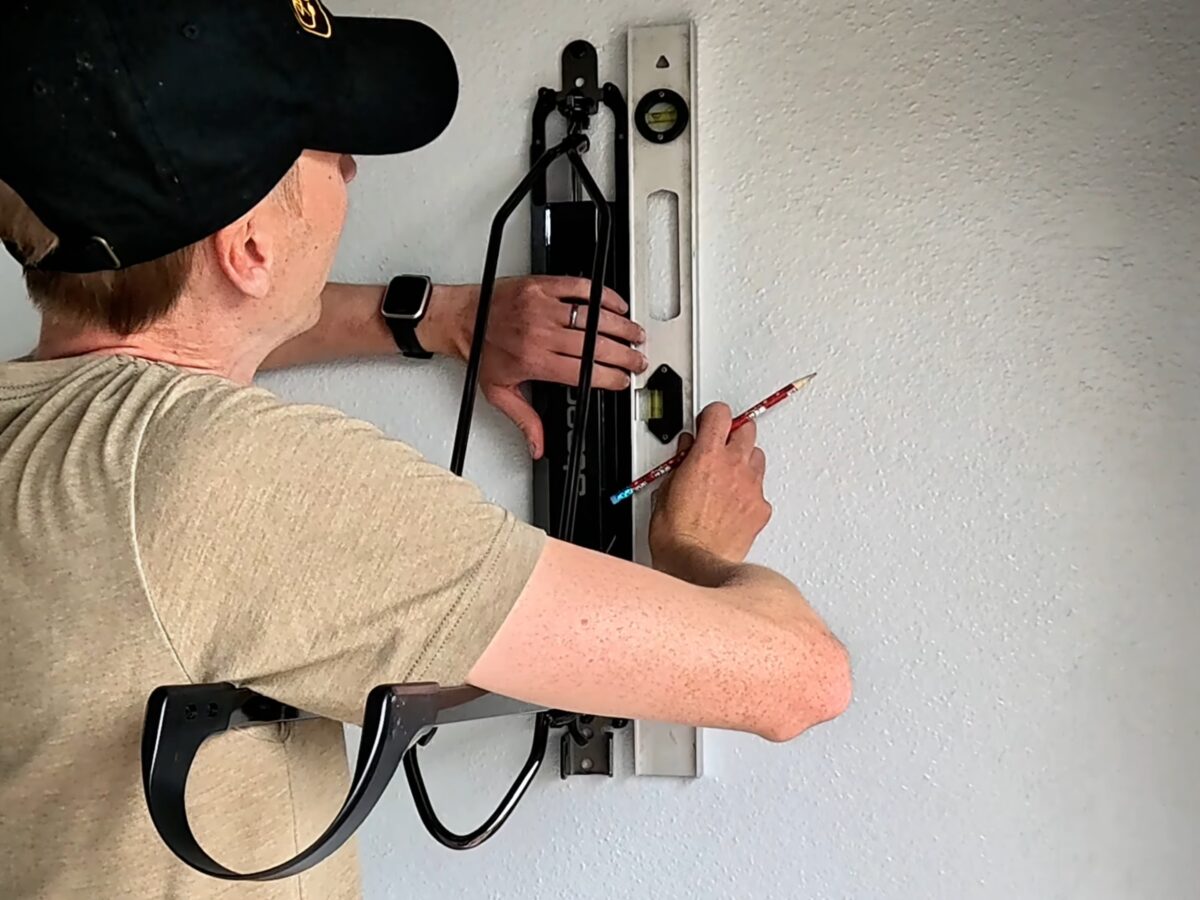 Leveling and marking mounting holes for a Steadyrack ProFlex rack