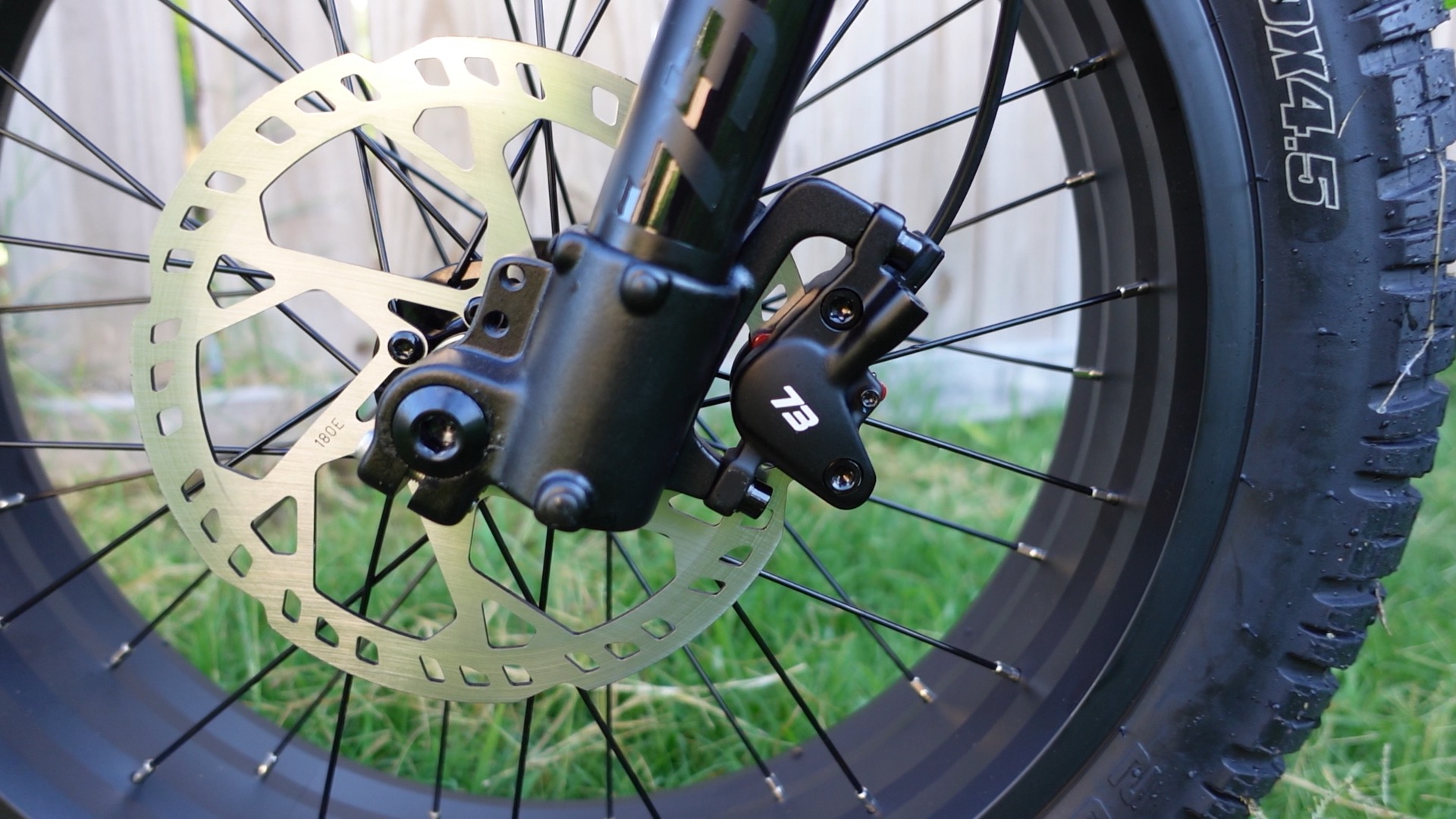 Two-piston hydraulic disc brake on the SUPER73-B1G