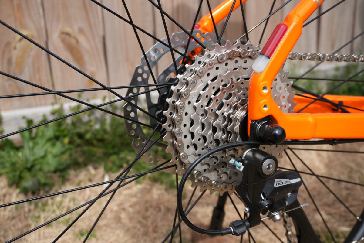 11-40T 8-speed freewheel on the Velotric Tempo
