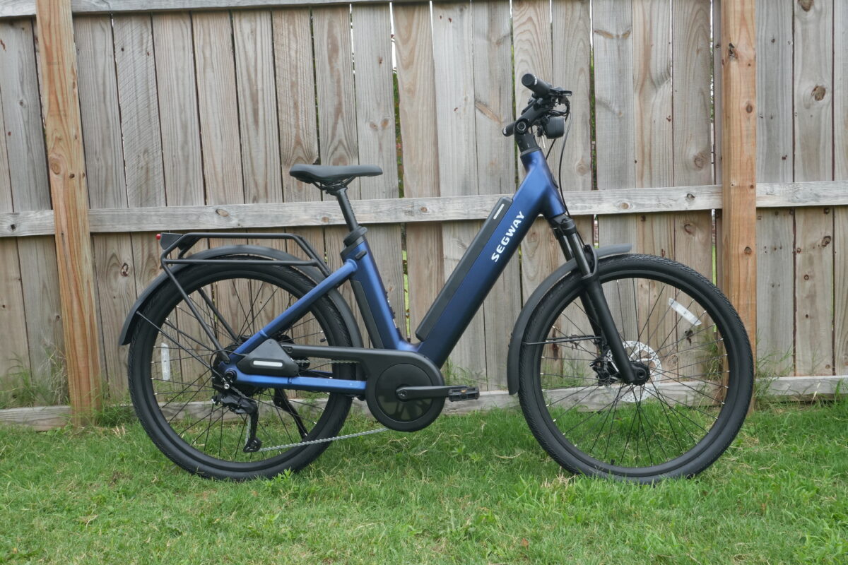 Side profile of the Segway Myon commuter ebike in Shoe Suede Blue.