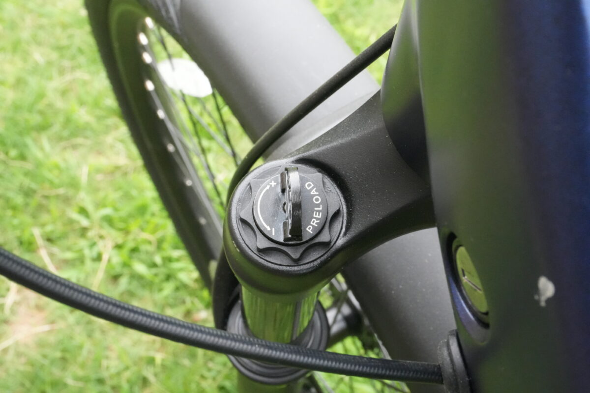 Left-side preload adjustment on the RST fork of the Segway Myon.