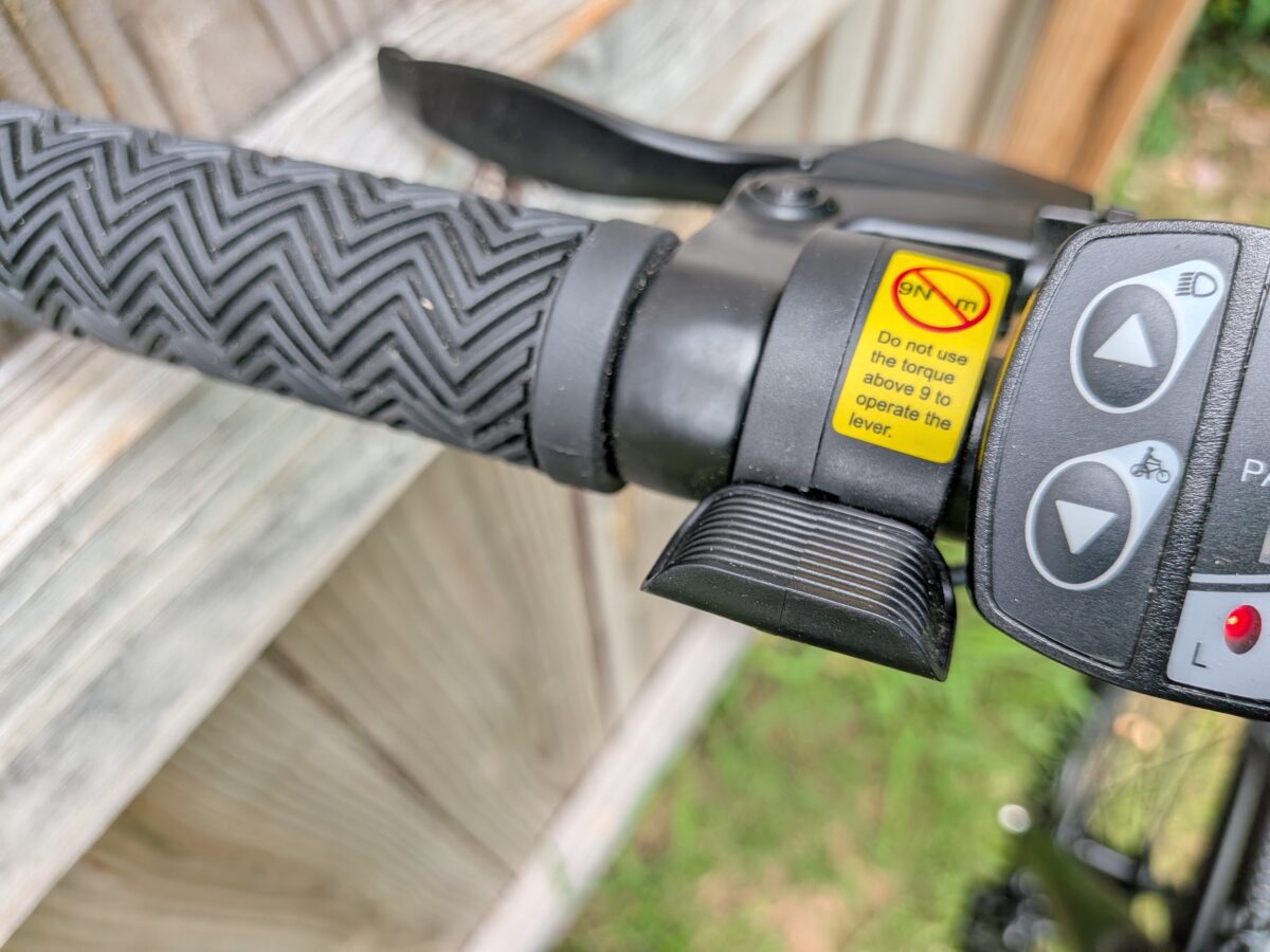 Left-hand thumb throttle on the Concord Commutr ebike