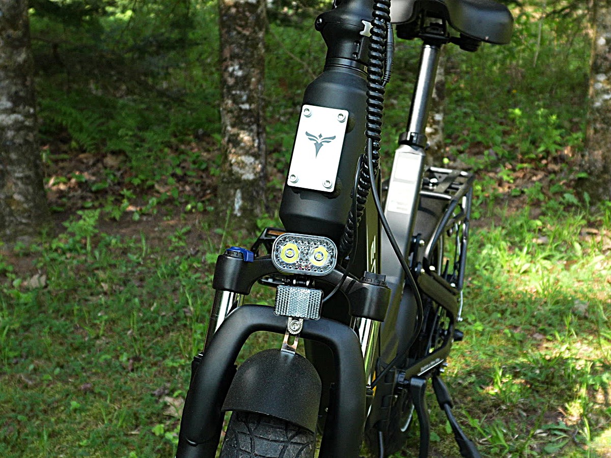 Engwe L20 3.0 integrated headlight