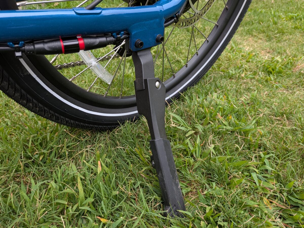 Rear mounted kickstand on the Euphree Solar Sparrow