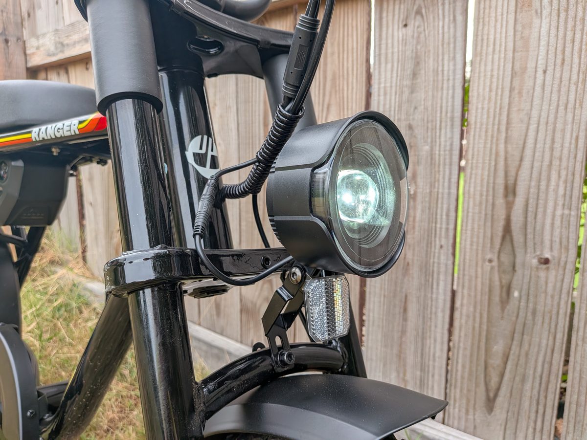 Gotrax Ranger 16 LED headlight