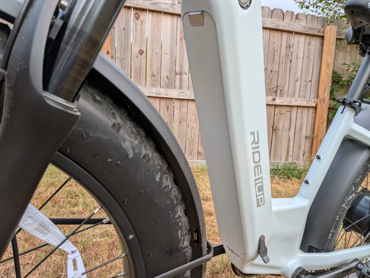Ride1Up logo on the Vorsa FT downtube
