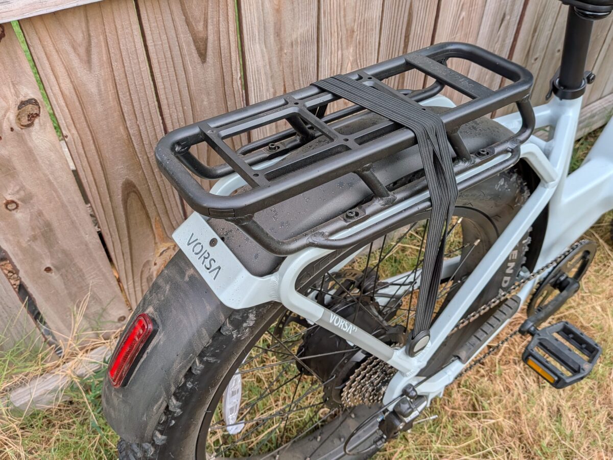 Vorsa FT rear rack with included cargo straps