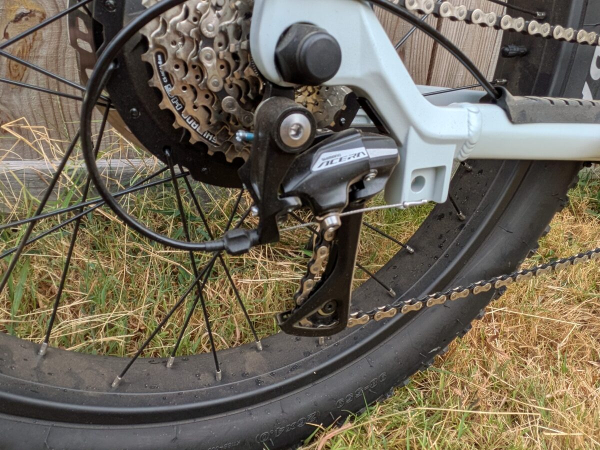 Shimano Acera rear derailleur on the Vorsa FT