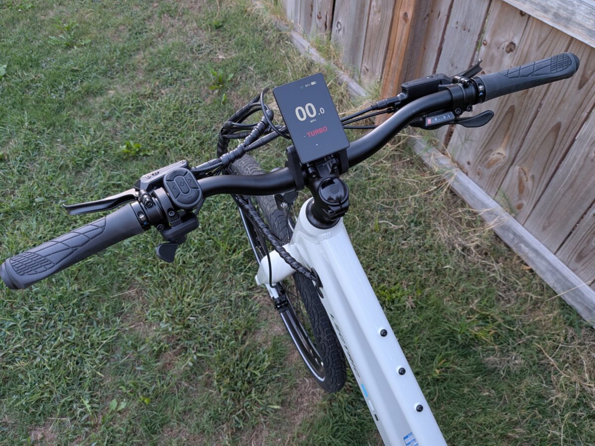 Cockpit of the Lectric XPress Lite with display, throttle, and shifter